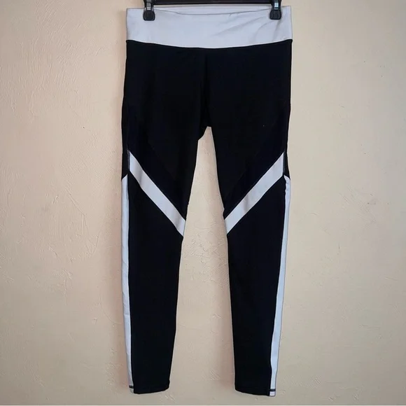 Fabletics Leggings Workout Pants Yoga Pants, Ankle Length, Size Small - Picture 6 of 8